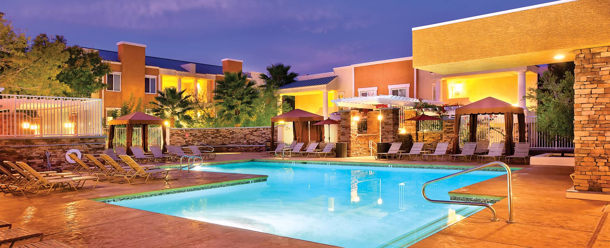You are currently viewing WorldMark Tropicana Pool: Hours & Amenities