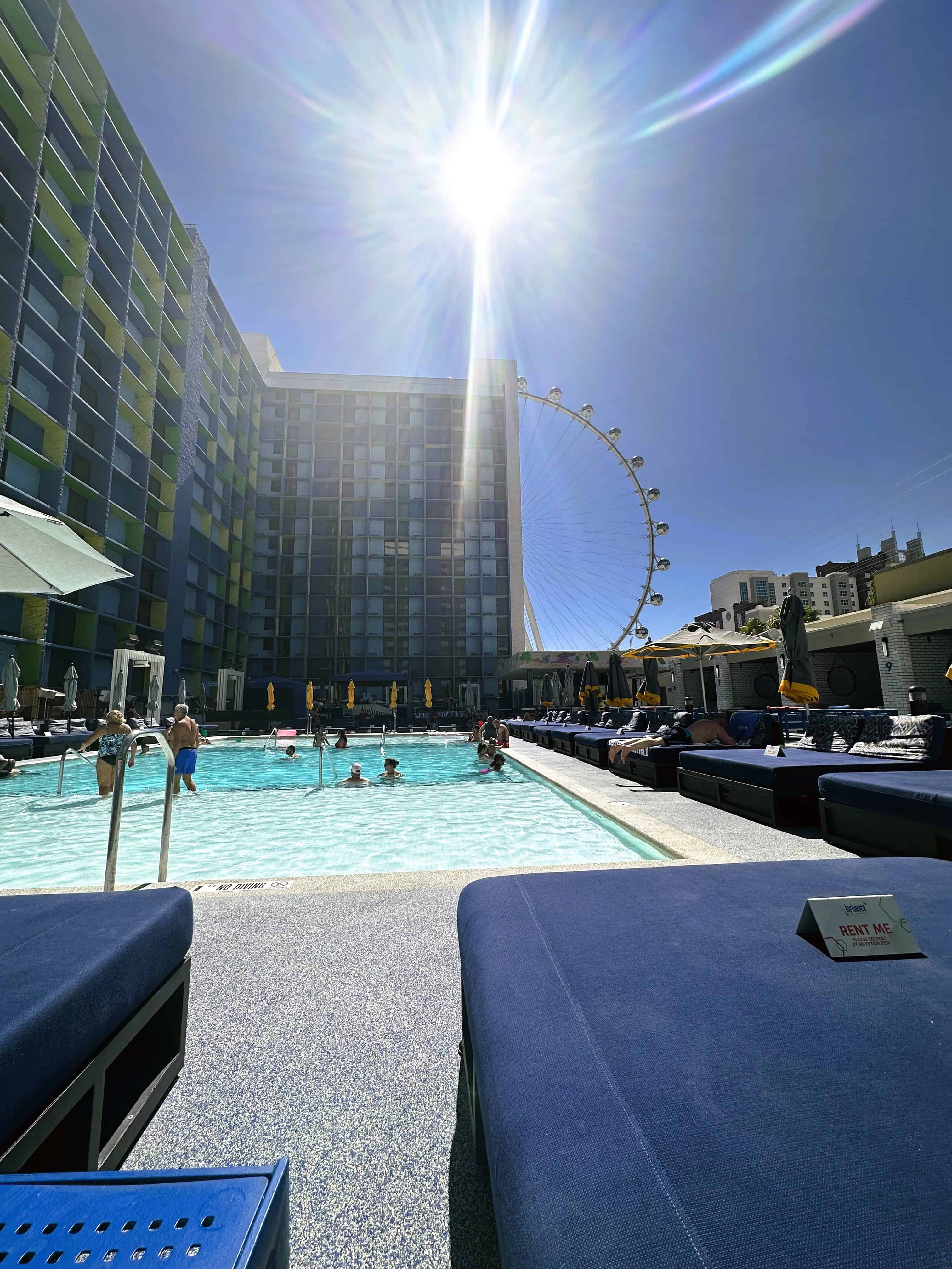 You are currently viewing The Linq Pool: Influence Hours, Amenities & More