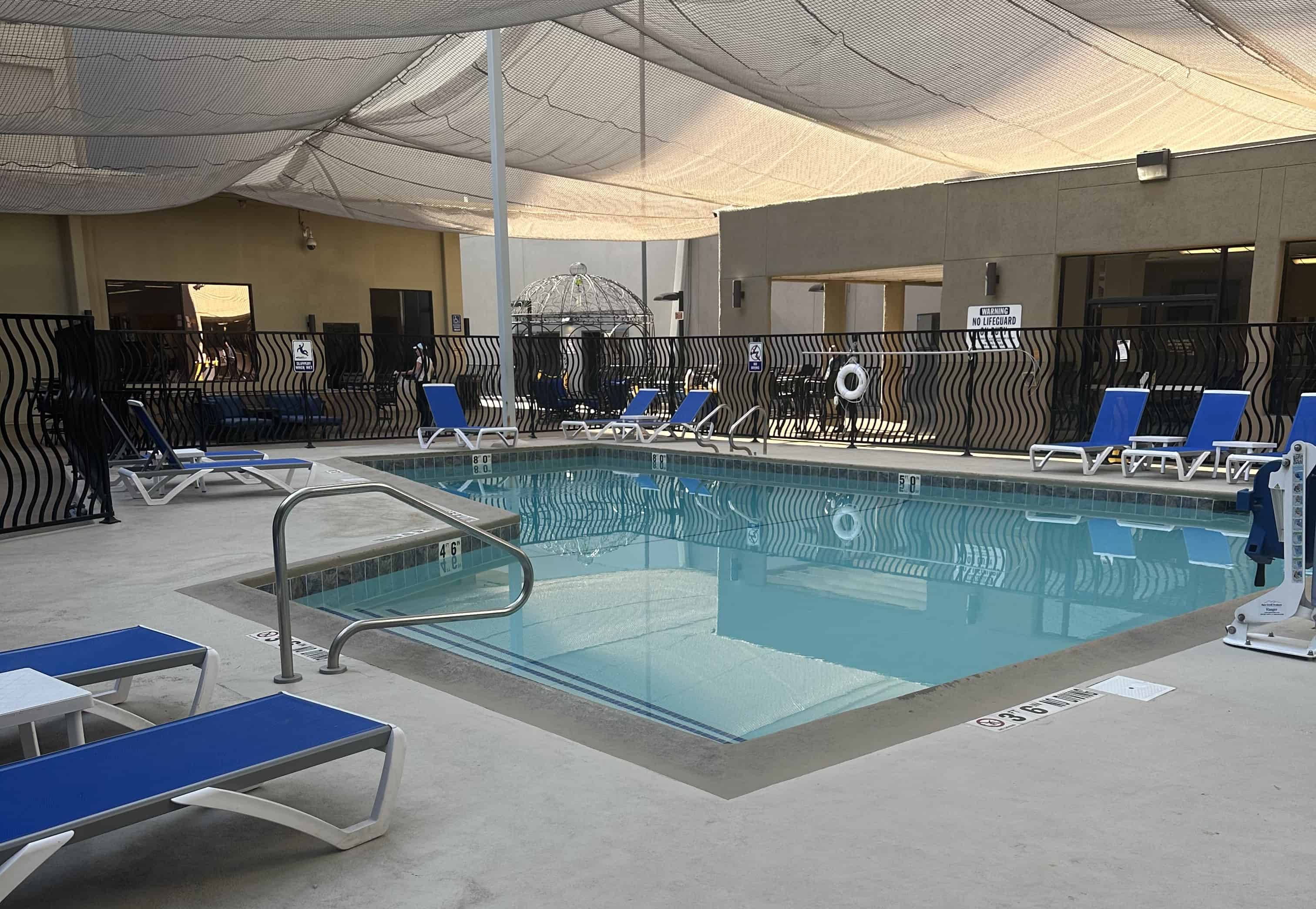 You are currently viewing Jockey Club Las Vegas Pool: Season-Hours-Amenities