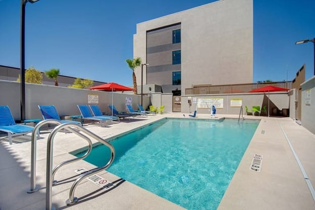 You are currently viewing The Pool at Home2 Suites by Hilton Las Vegas North- Season, Hours & More