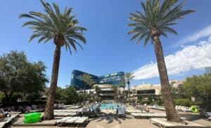 Read more about the article Why MGM Grand Pool Complex Tops Your Summer Bucket List: Day Pass Pricing