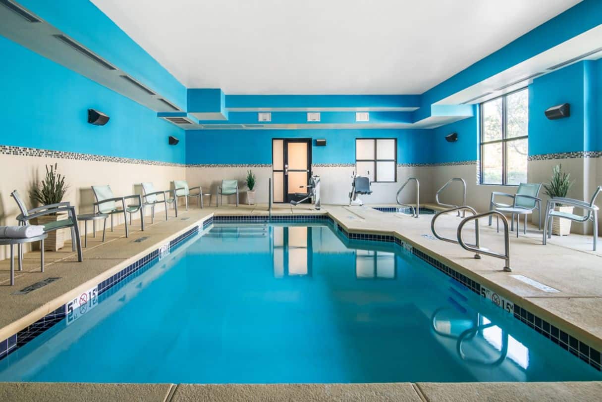 You are currently viewing SpringHill Suites Las Vegas Henderson Pool: Season-Hours-Amenities