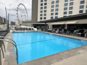 Read more about the article The Westin Las Vegas Hotel & Spa Pool: Season, Hours & More